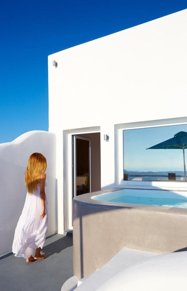 אימרוביגלי Adore Santorini מראה חיצוני תמונה